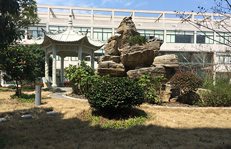 乐丰花园式厂区实景-绍兴乐丰笼具设备有限公司