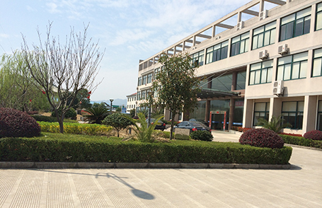 乐丰花园式厂区实景-绍兴乐丰笼具设备有限公司