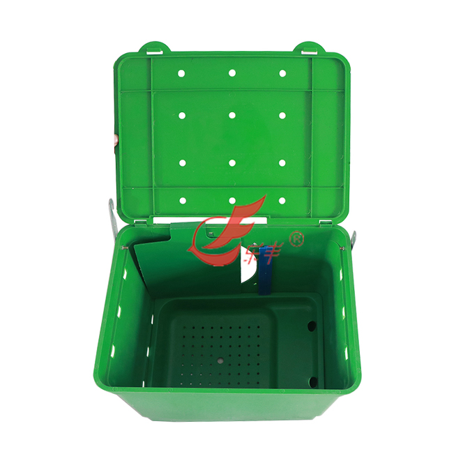 兔用外挂式产箱款式二-绍兴乐丰笼具设备有限公司